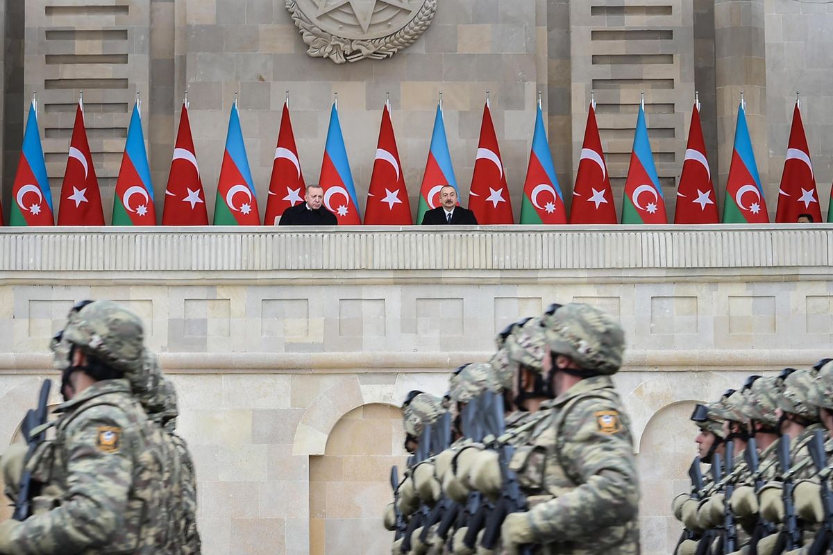 I Lupi Grigi della Turchia sbarcano nel Nagorno Karabakh