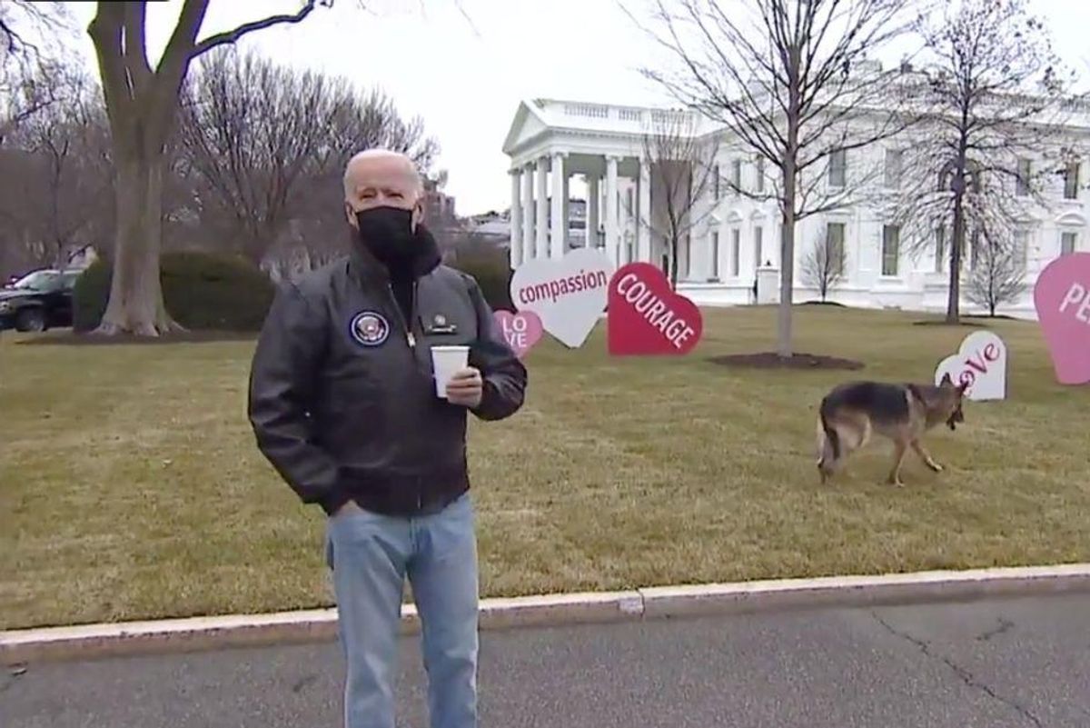 A casual, candid chat with the Bidens on their morning walk is moving people to tears