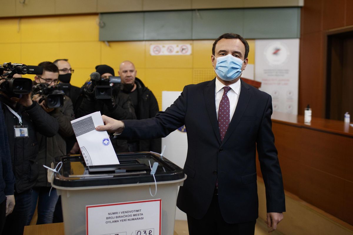 In Kosovo vincono gli anti serbi, ma Ue e Usa chiedono il disgelo con Belgrado