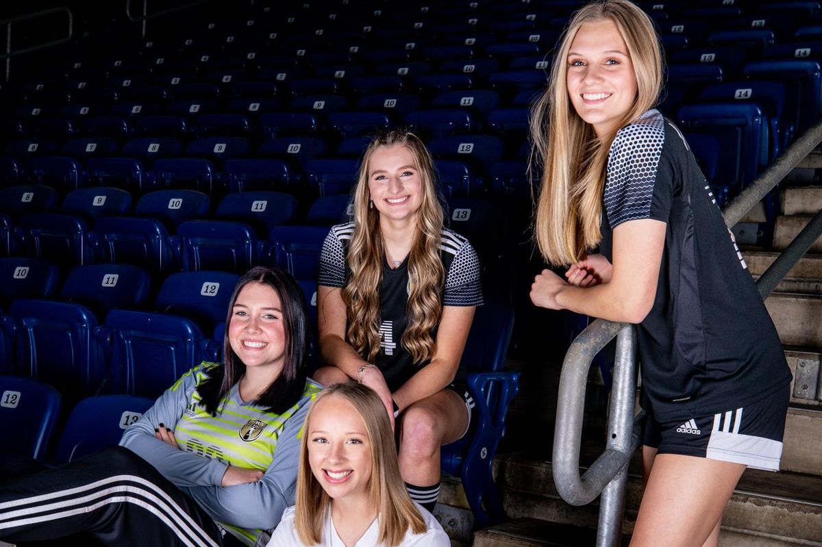 SETX CORNER KICKS: Vidor Women's Soccer