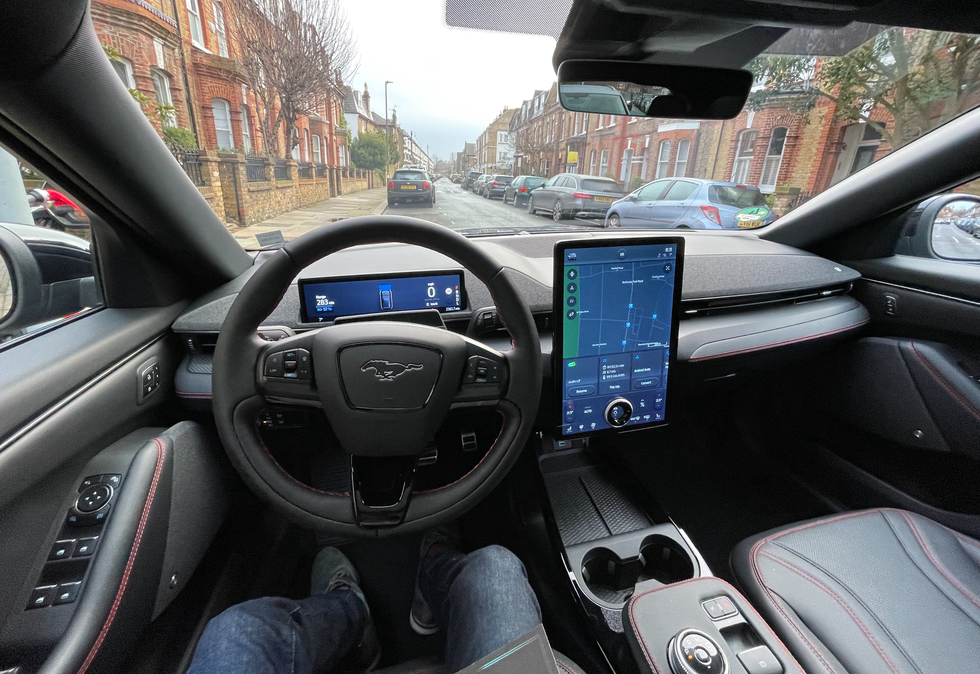 The two digital displays of the Mustang Mach-E interior