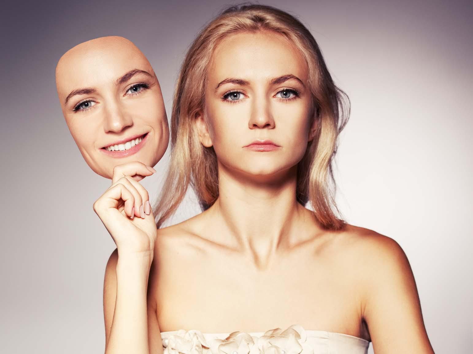 Il sogno di una società senza dolore ci ha resi più vigliacchi e meno umani