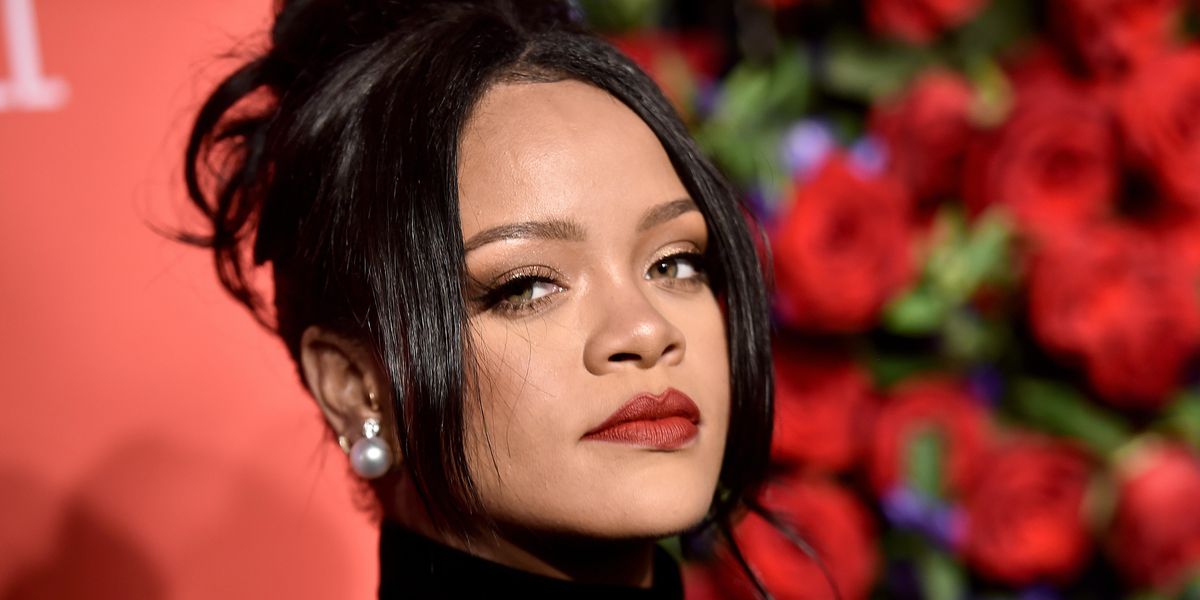 Rihanna Criticized For Wearing Hindu God Pendant in Topless Photo