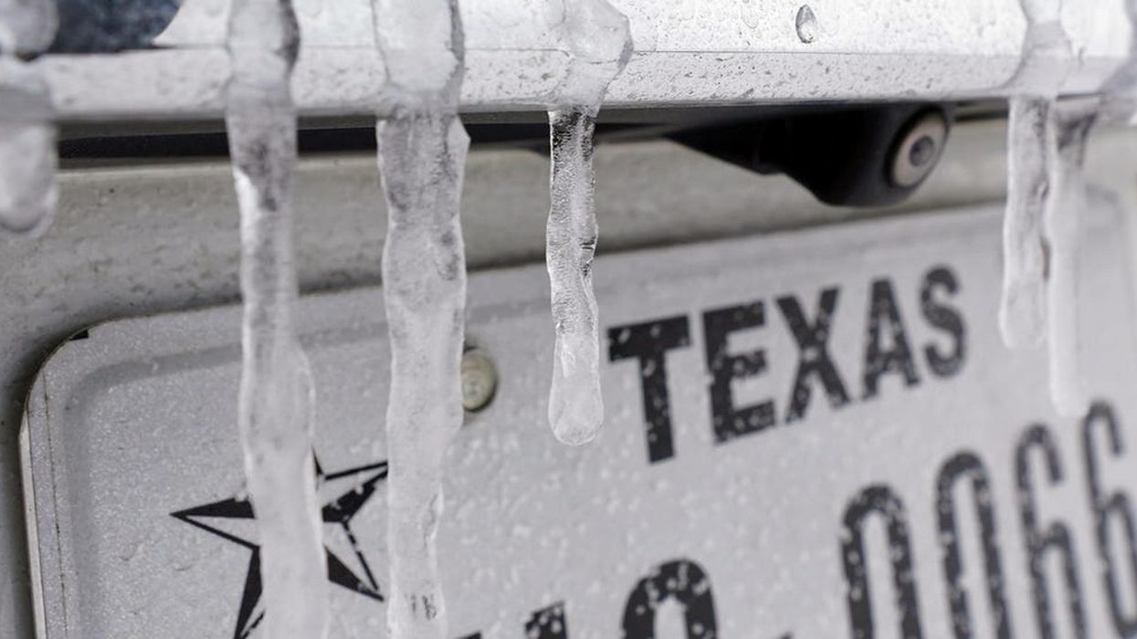 Here's how you can help Texans impacted by this week's winter storm emergency