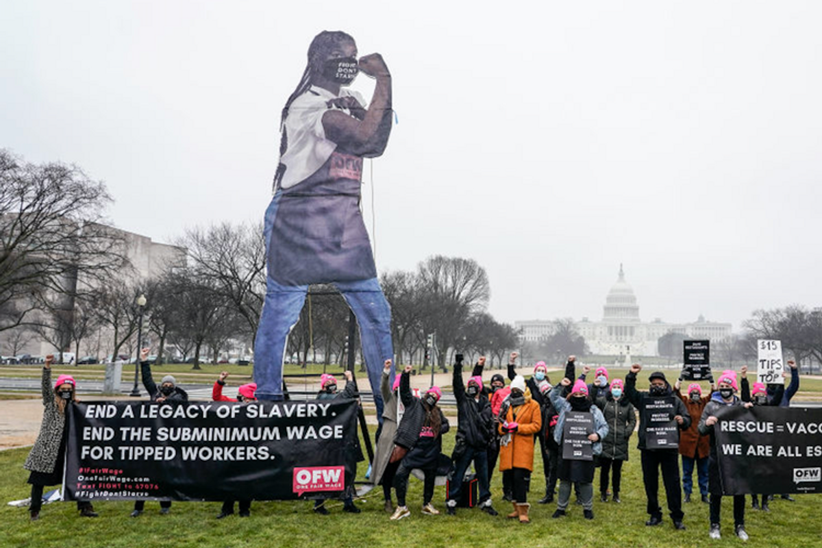 Over 200 small business owners and employers pen letter endorsing Raise the Wage Act