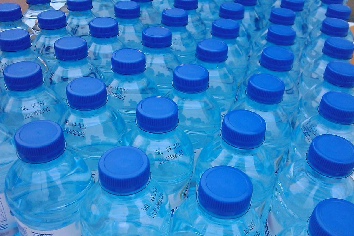1M gallons of water arrive in Austin, here's how the city is distributing it