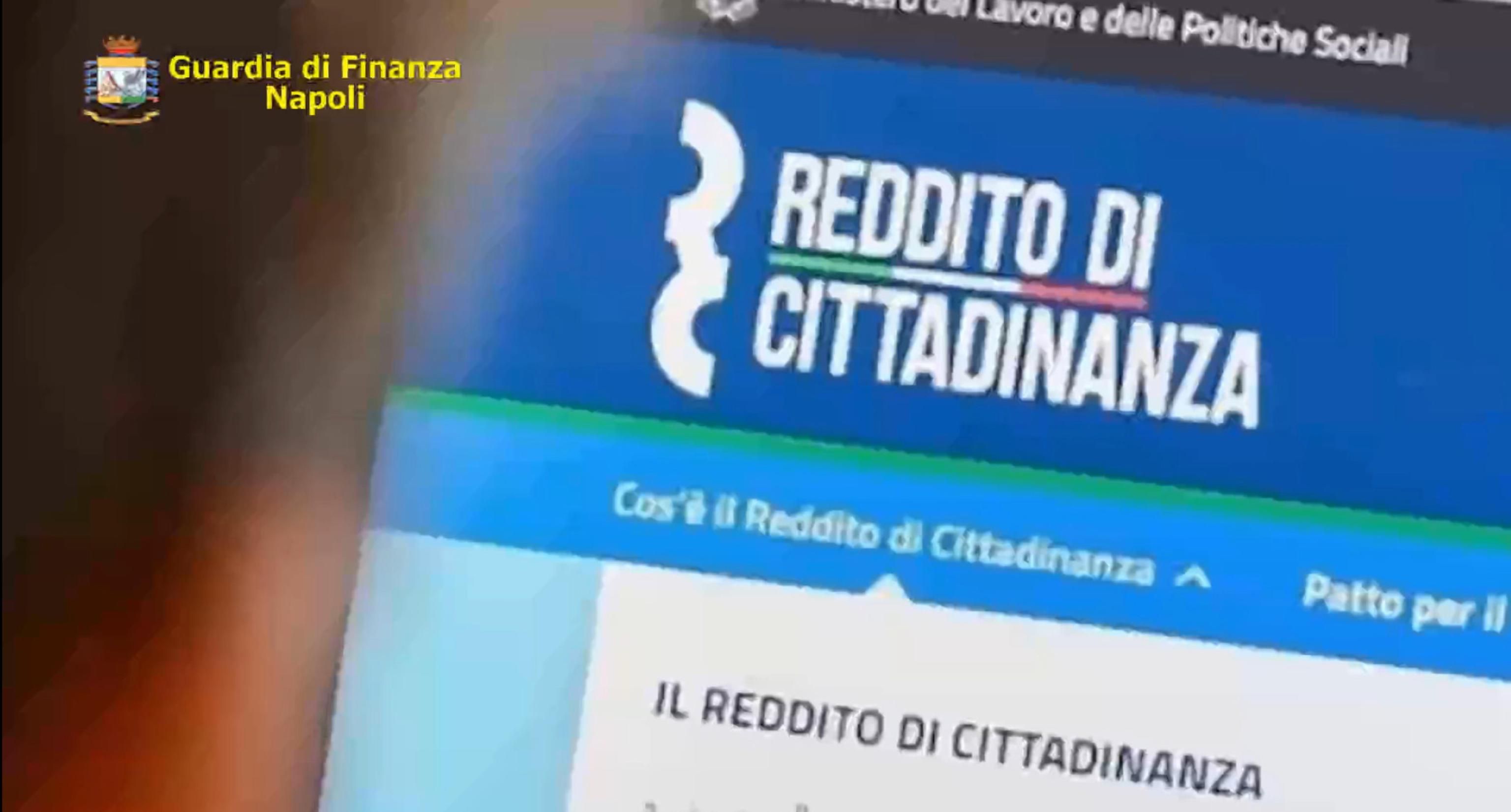 Il reddito di cittadinanza ingrassa la mafia