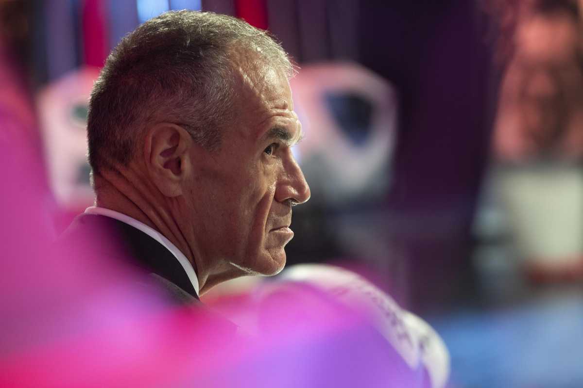 «Non è più tempo di tagli, ma di deficit»