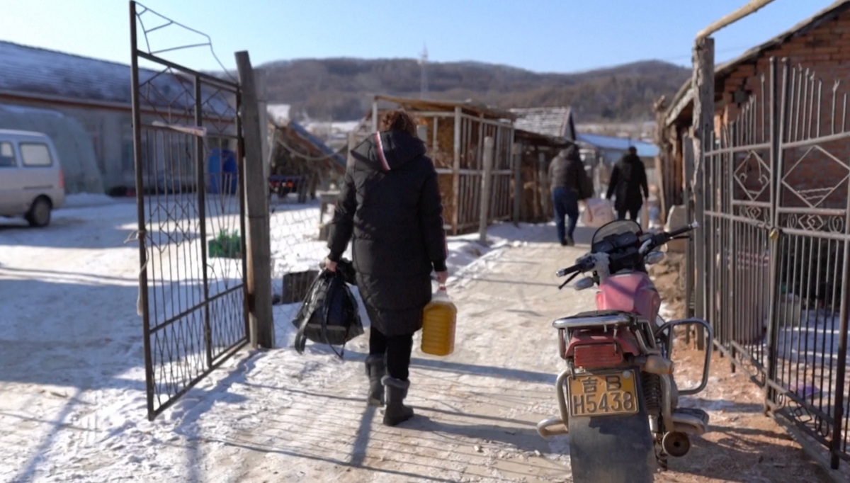 Il documentario di Cctv: la strategia cinese contro la povertà