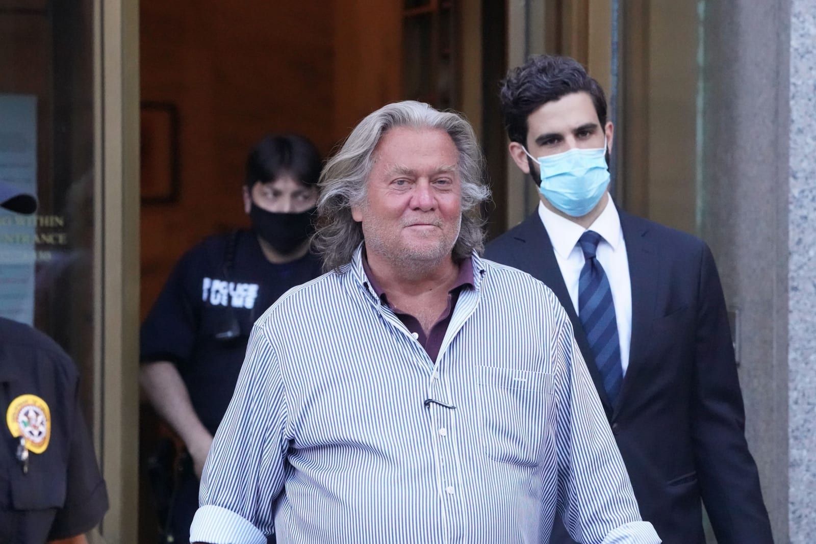 New York Prosecutors Intensify Fraud Probe Of Steve Bannon