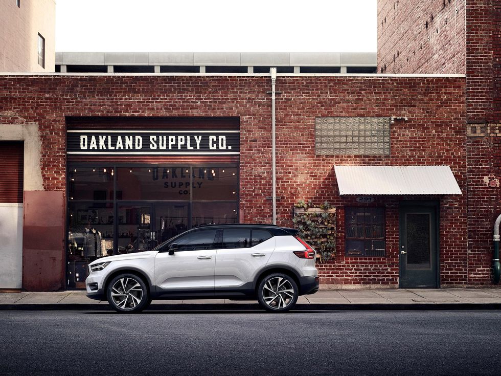 2021 Volvo XC40 R-Design