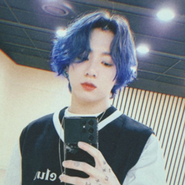 pic Bts Pfp Jungkook freaking out over jungkook s blue hair