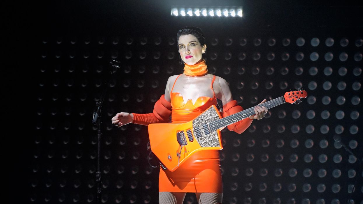 St Vincent Asks Who S Your Daddy Makar Music And Lyrics Website