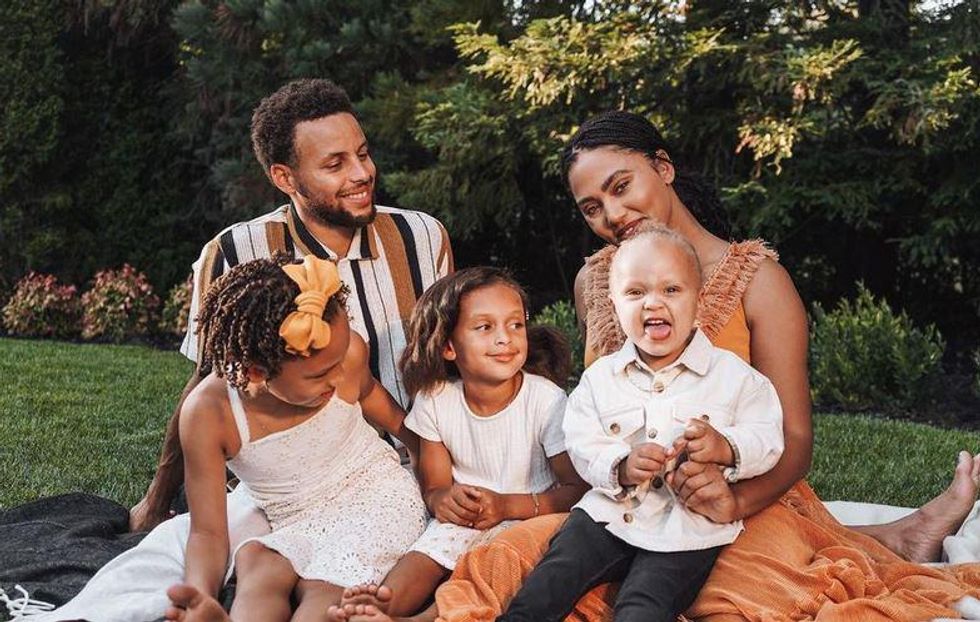 Steph Curry, Ayesha Curry, and their three kids