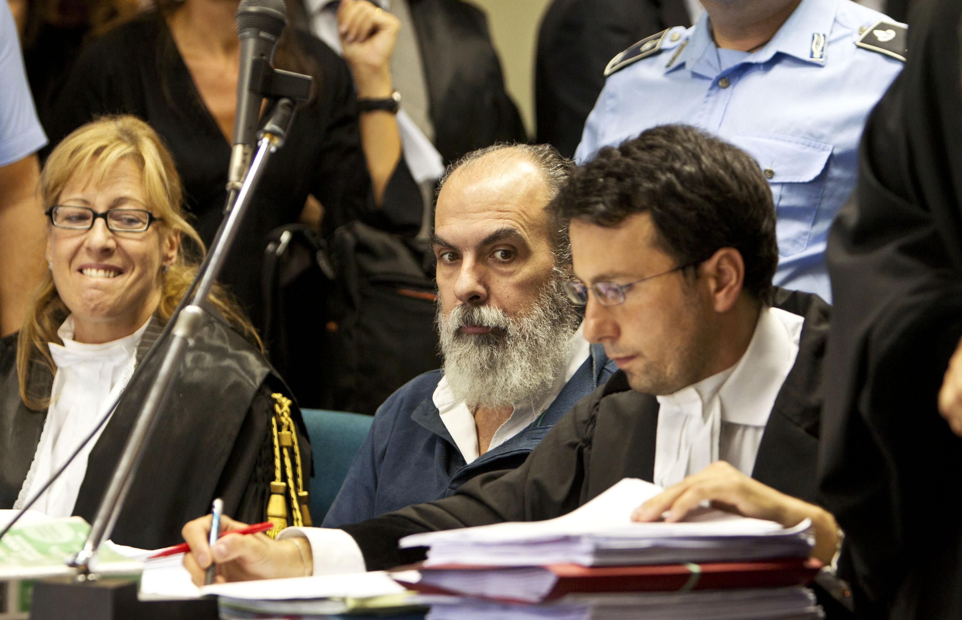 I truffatori dei Parioli, tra circoli di tennis, yacht e ville a Capalbio