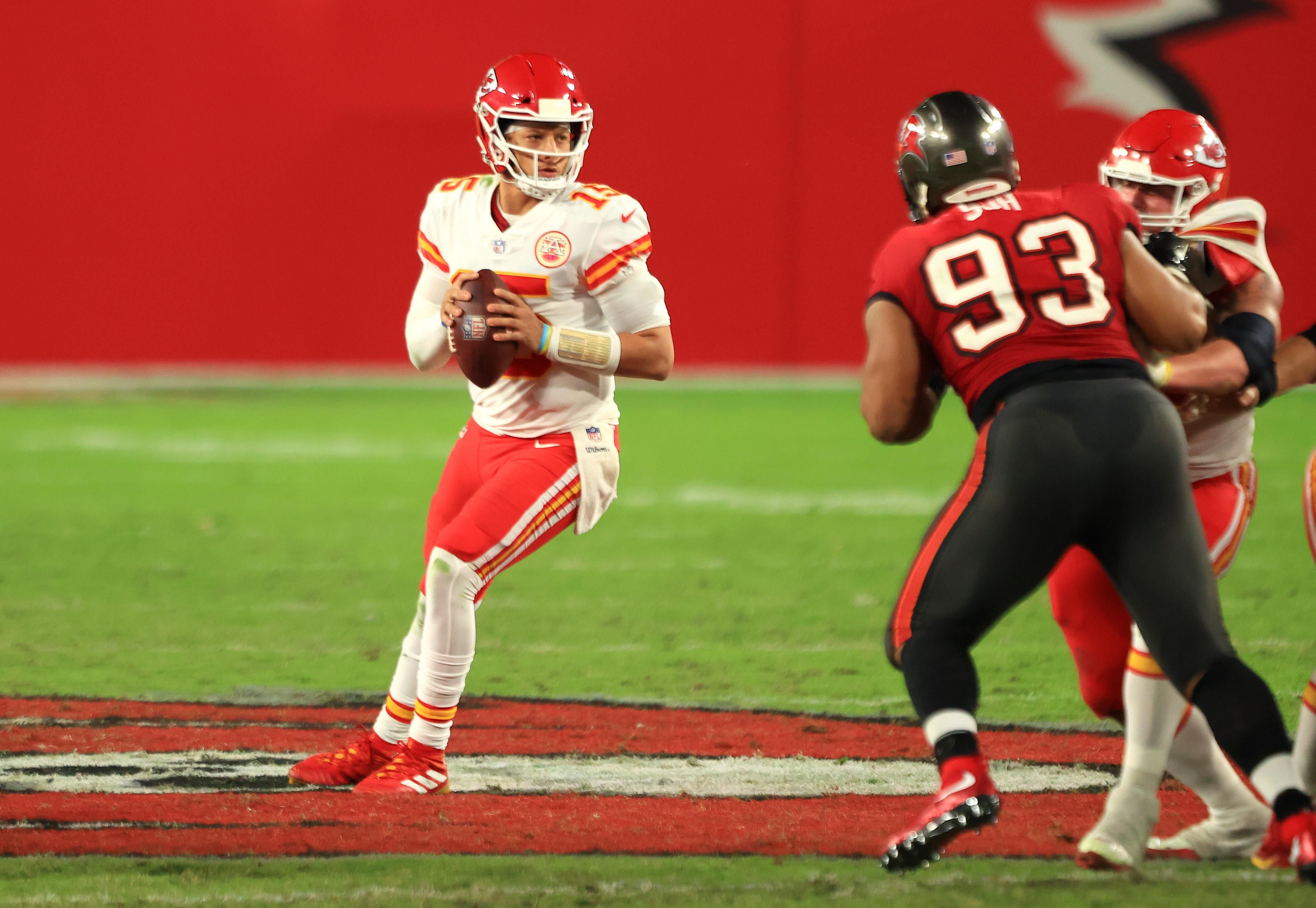 Mahomes vs. Brady: It all comes down to this