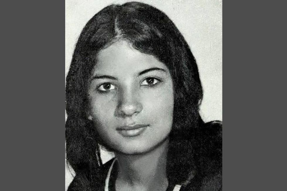 Cops linked 1972 death of teen girl to possible Satanic ritual -- but newly-revealed cold case photos show otherwise - Vimarsana News