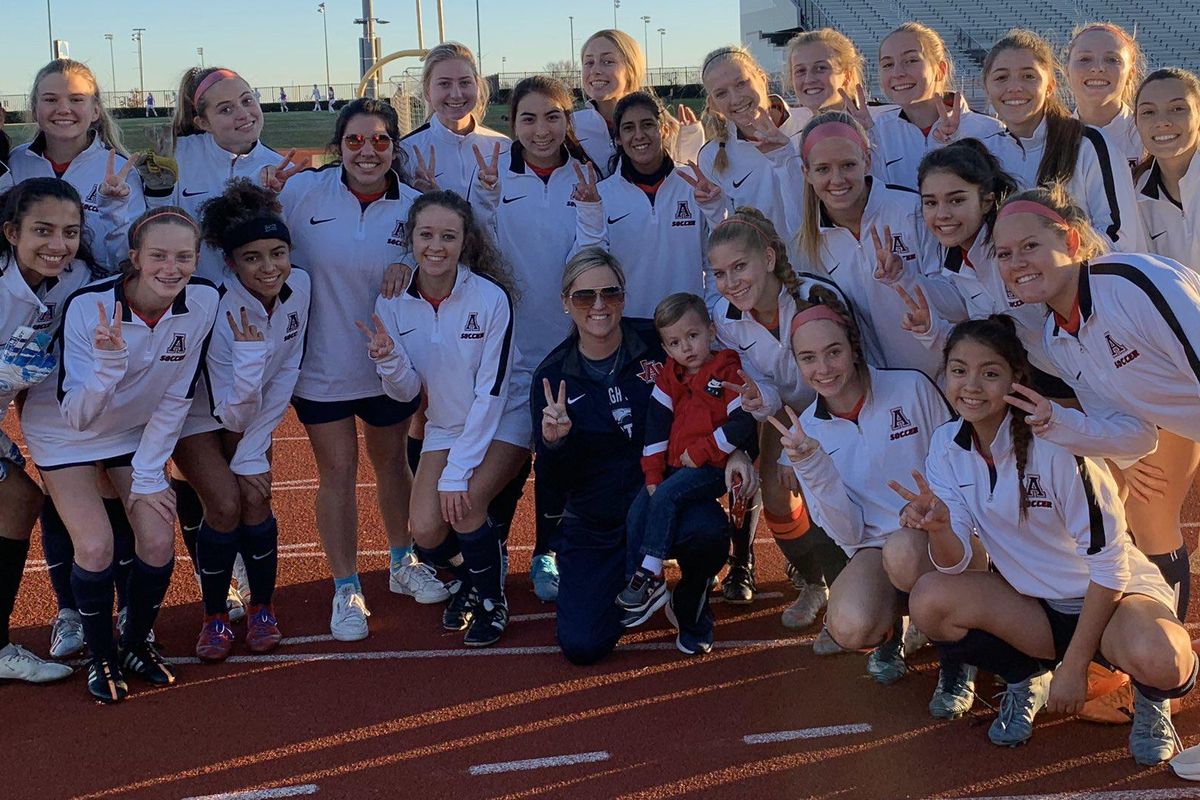 Coach Spotlight: Allen Eagles Kelly Thompson