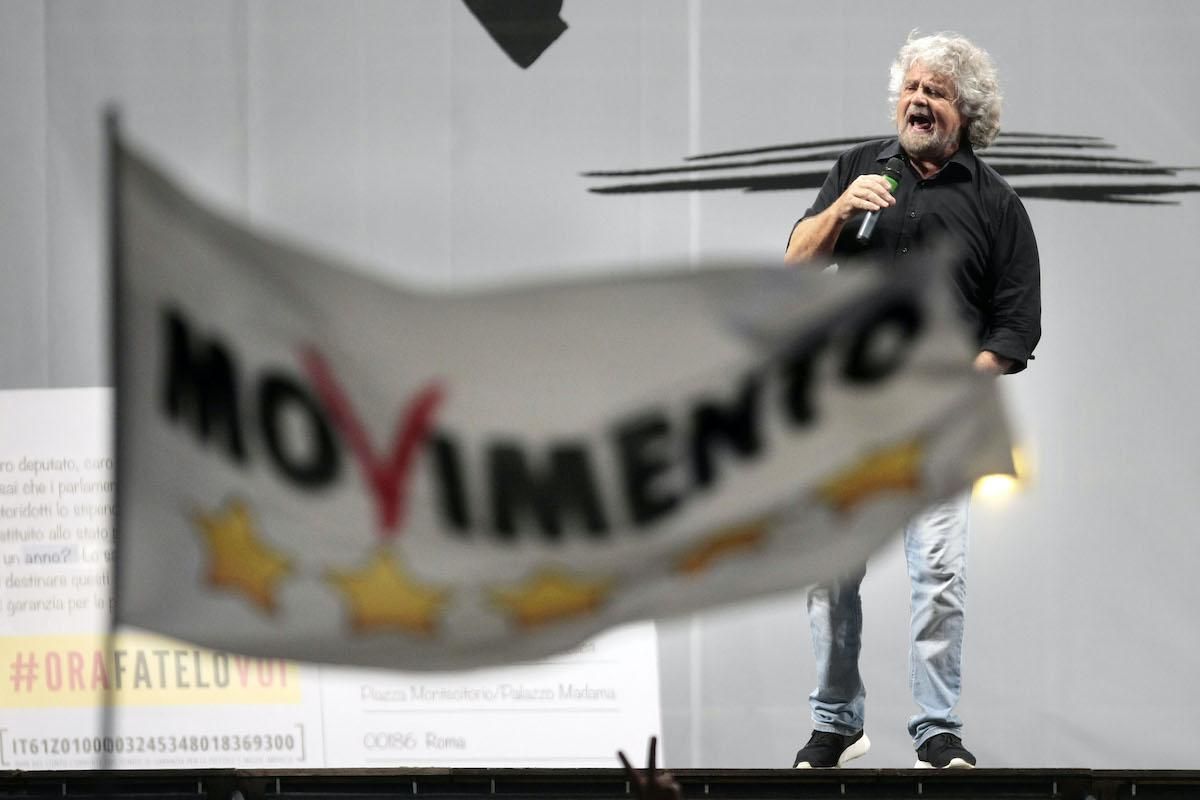 Beppe Grillo vede i sorci «green». Ora prova a disinnescare Rousseau