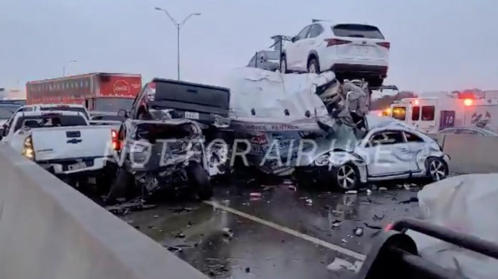 WATCH BREAKING: ‘Mass casualty incident’ unfolding on Texas highway as more than 100 cars pile up because of icy roadways, trapping people in vehicles — UPDATED WATCH BREAKING: ‘Mass casualty incident’ unfolding on Texas highway as more than 100 cars pile up because of icy roadways, trapping people in vehicles — UPDATED