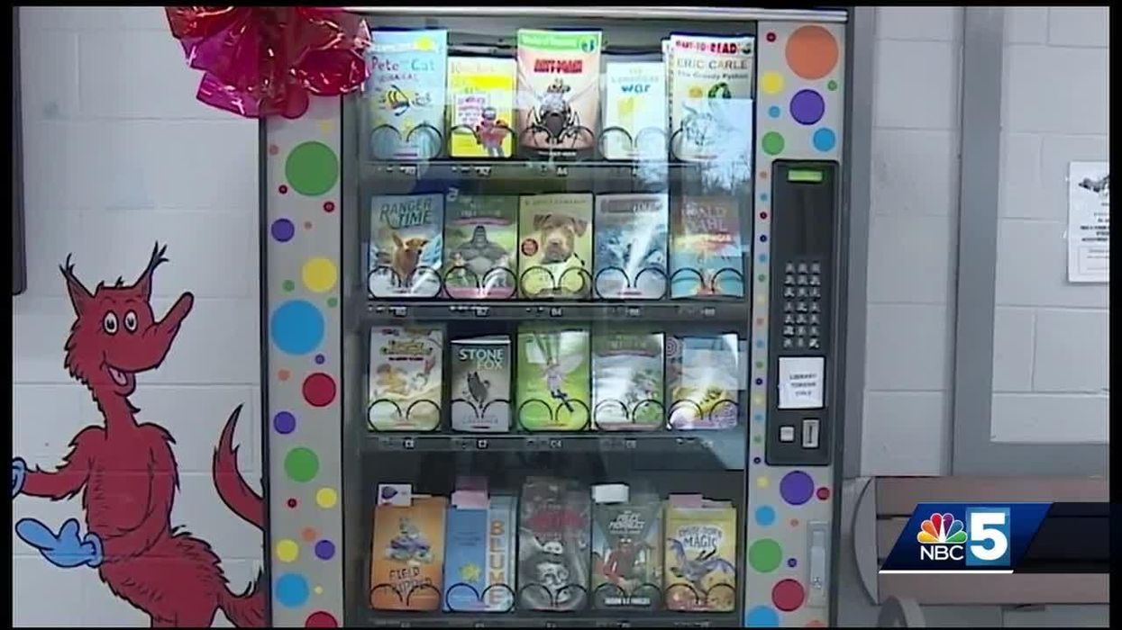 Texas school uses book vending machine to encourage students to read