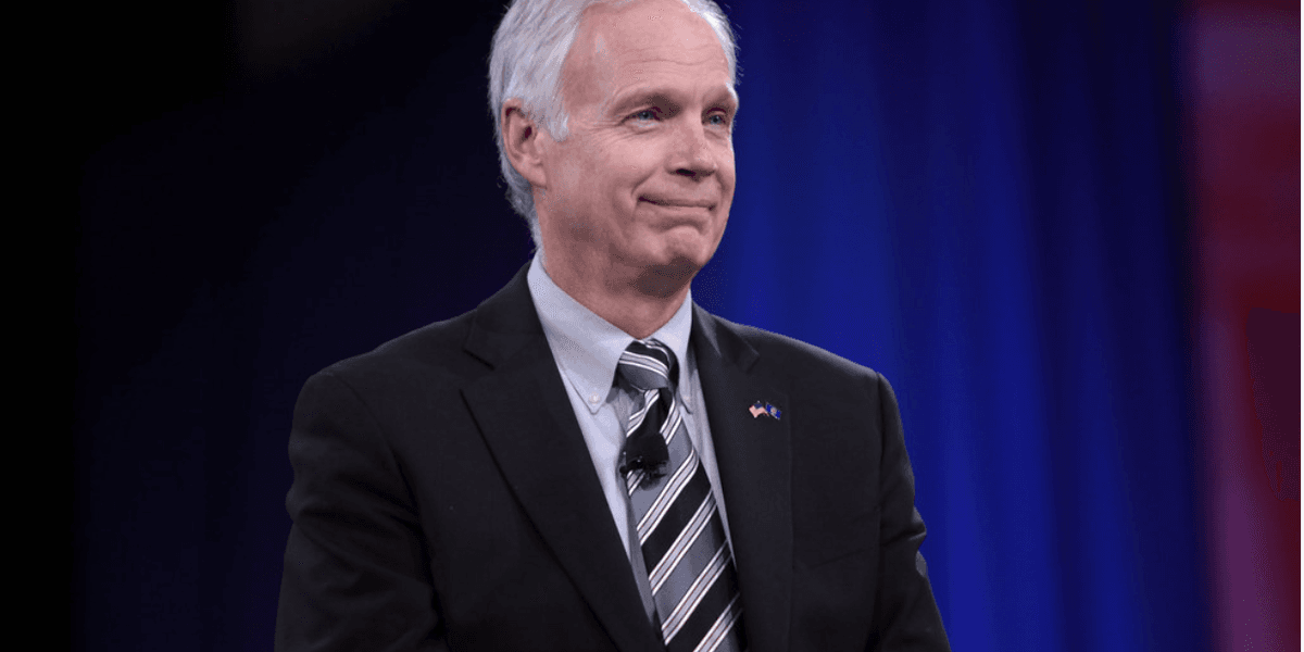 Anti-Vax Sen. Johnson Urges 'Standard Gargle' To Stop Coronavirus - Vimarsana News