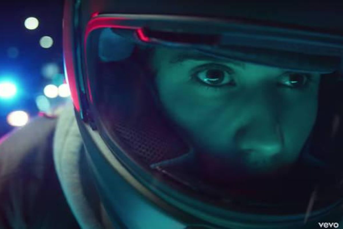 Justin Bieber in a helmet in Hold On