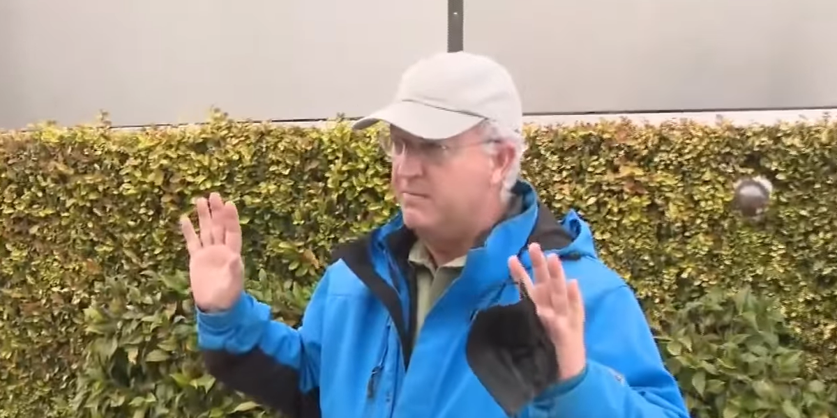 WATCH Reporter robbed at gunpoint while investigating robberies in San