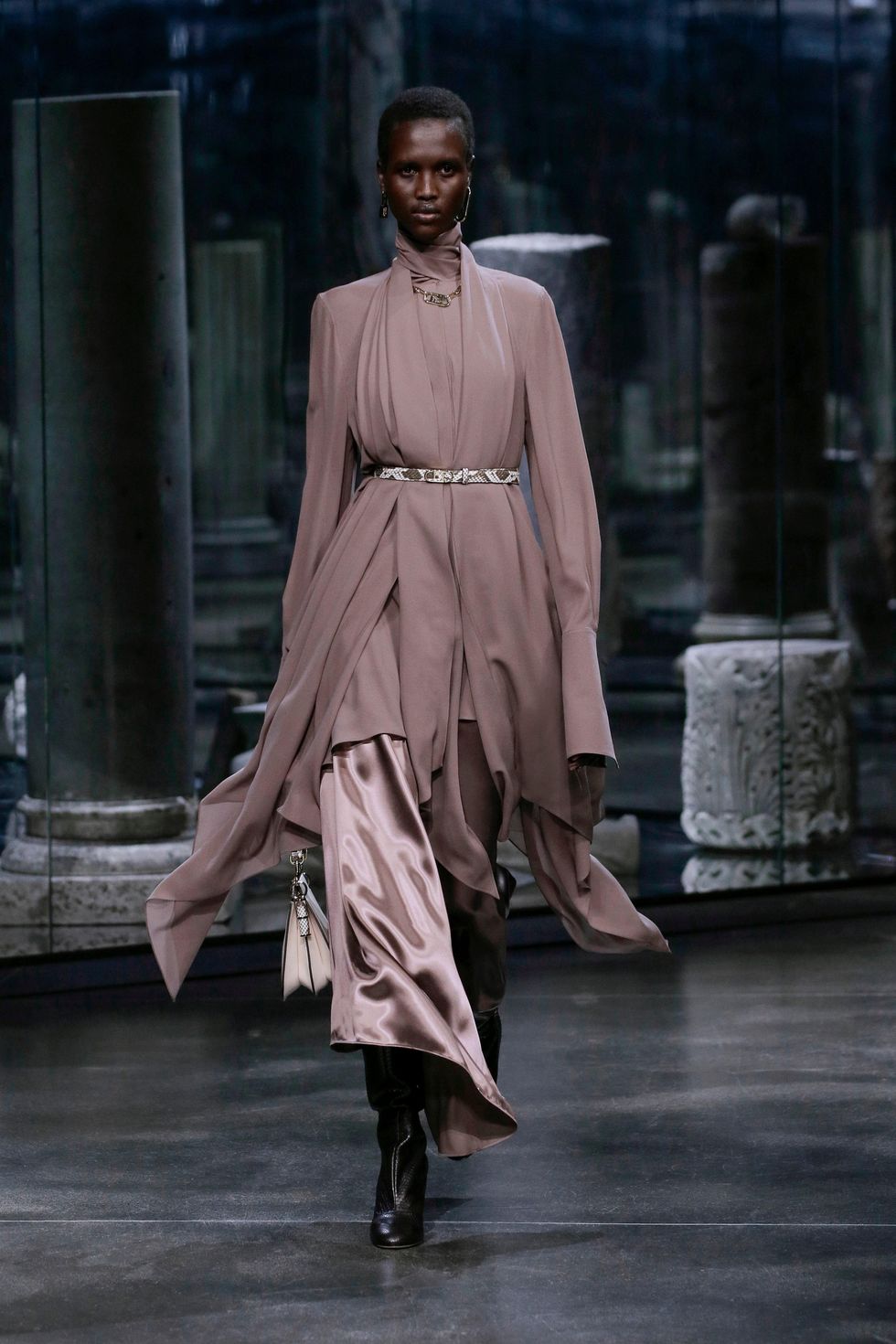 Chanel Pre-Fall 2021 Collection  Couture fashion, Fashion week