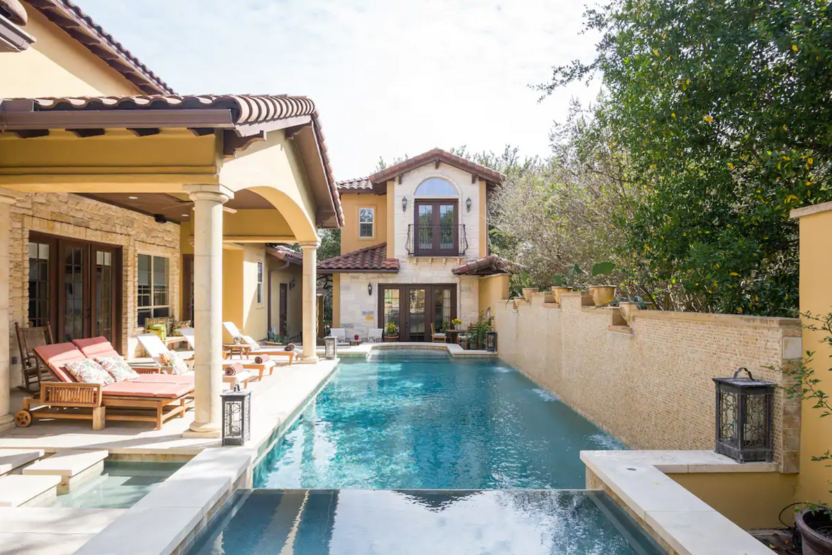 11 local Airbnb listings perfect for the spring staycation you deserve