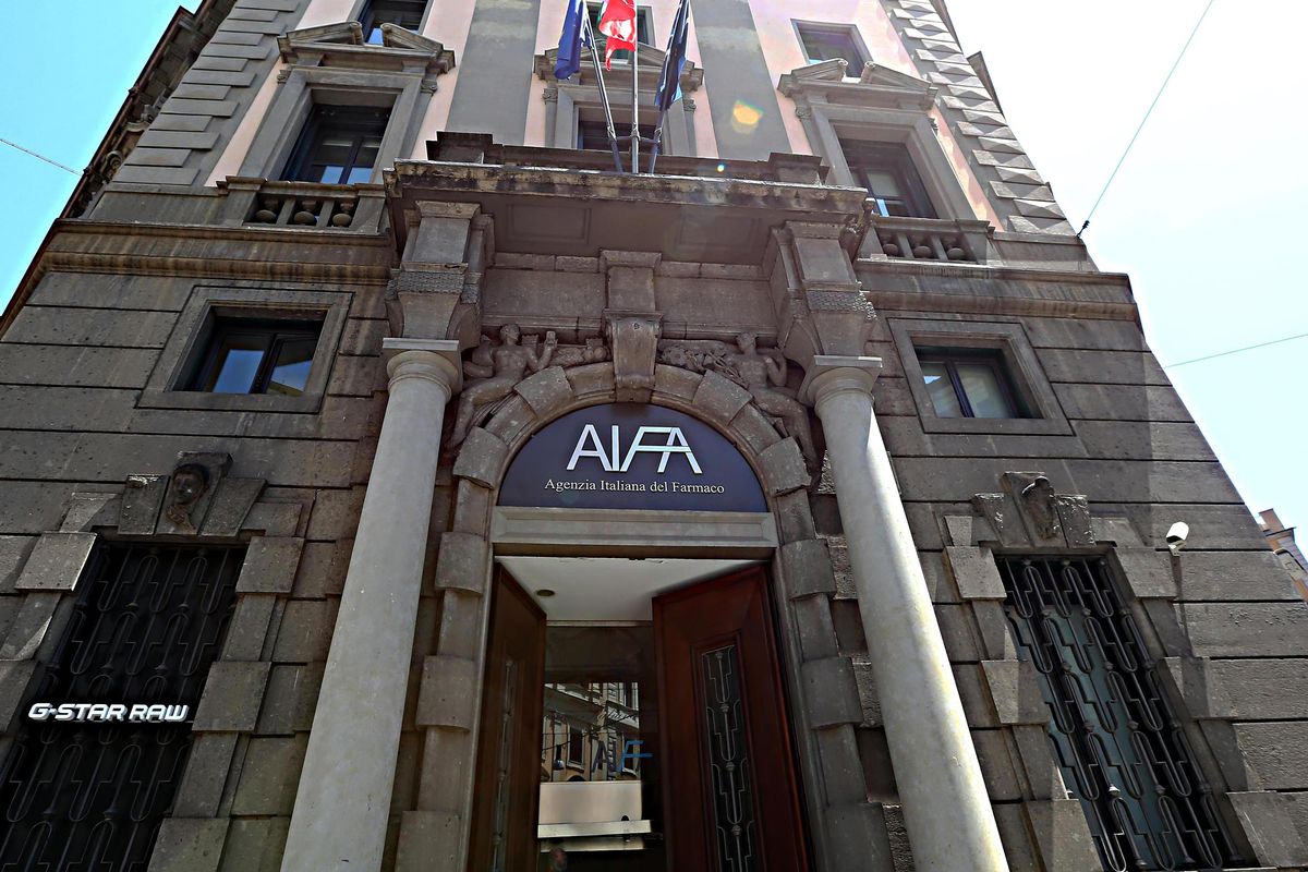 L’Aifa ha perso la faccia in mezza giornata