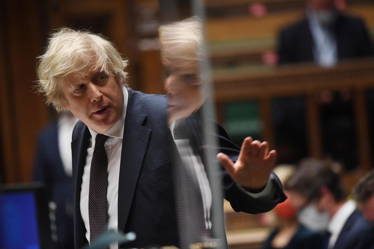Mentre l’Ue strilla, gli inglesi si vaccinano