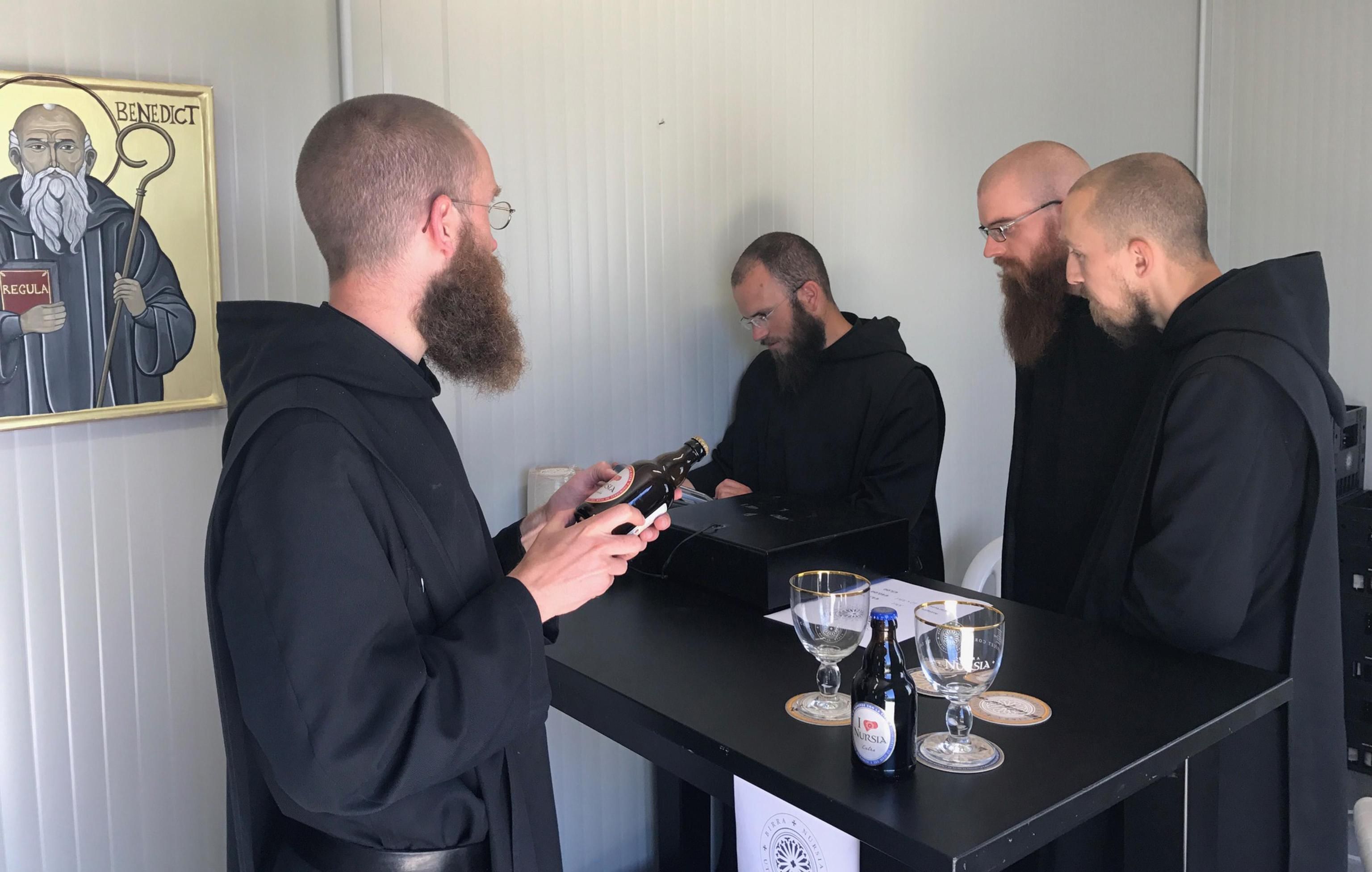 A scuola dai monaci per imparare l’arte del vivere bene