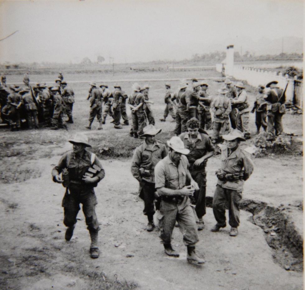 italiani legione straniera vietnam
