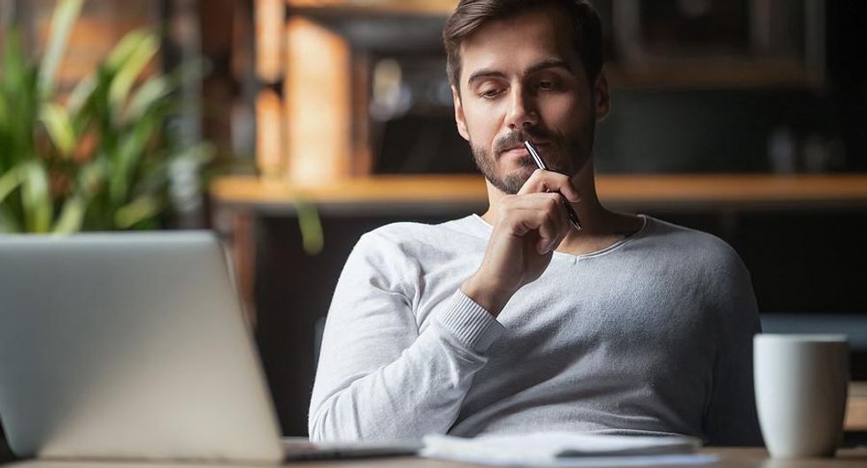 Man wonders why a LinkedIn connection hasn't messaged him back