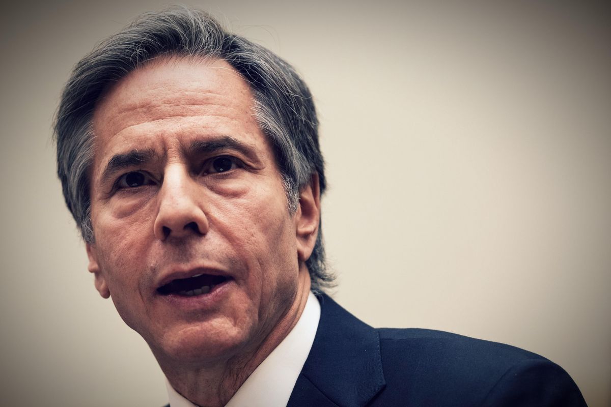 Nato, gli Usa schiaffeggiano Berlino e Ankara