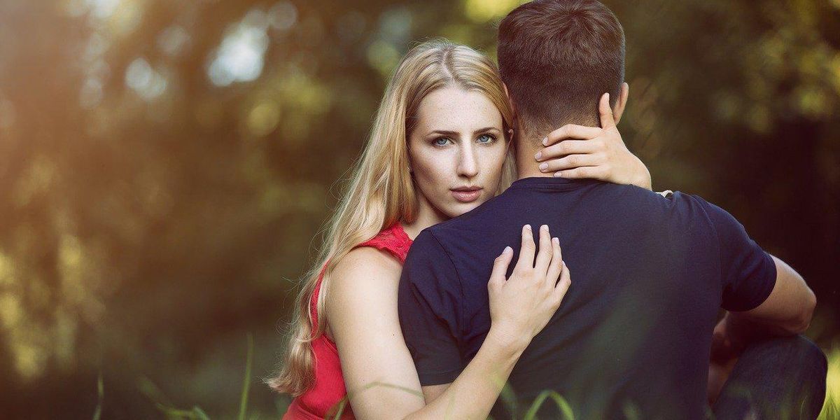 People Explain Which Things They Caught A Crush Doing That Completely Killed Their Feelings