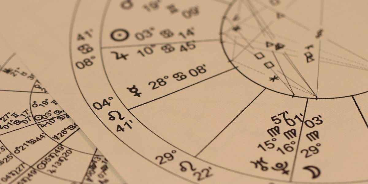 People Divulge Why They Actually Believe In Zodiac Signs