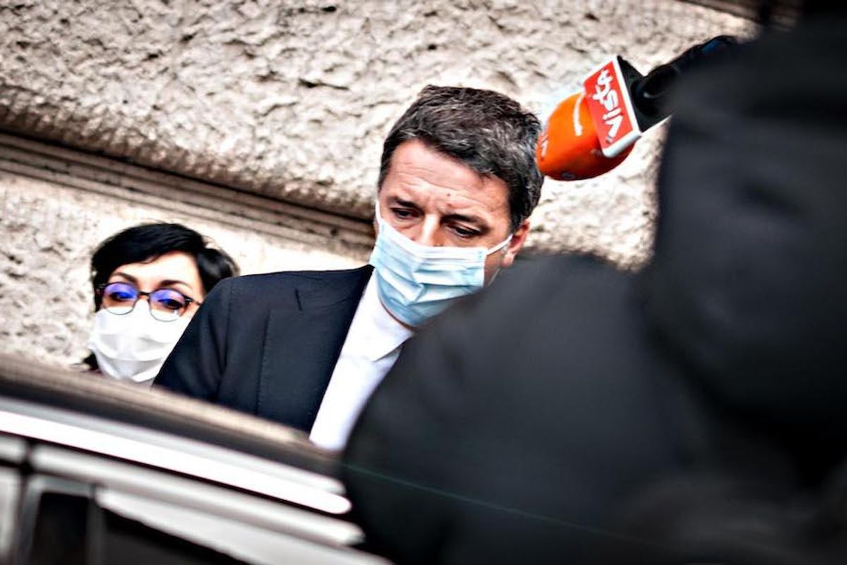 I fari dell’antiriciclaggio sul compagno di viaggio di Renzi nel Gp del Bahrein