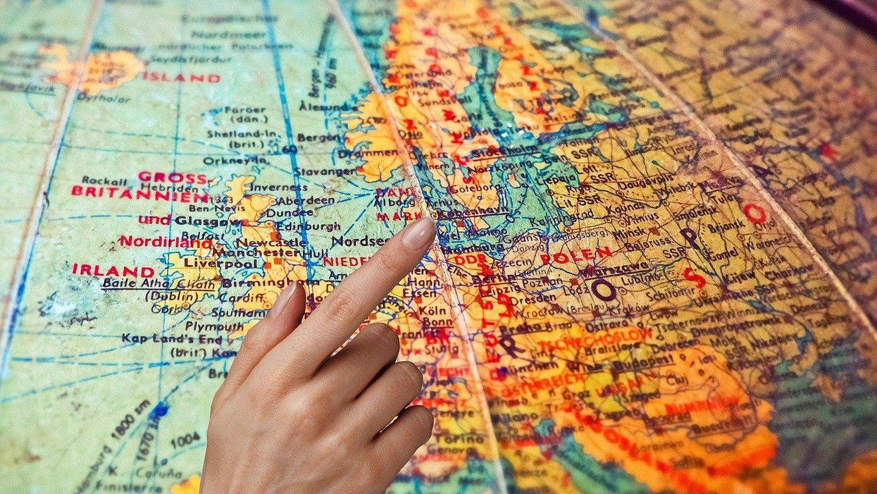 Americans Who've Moved Abroad Explain How They've Adjusted To Their New Country