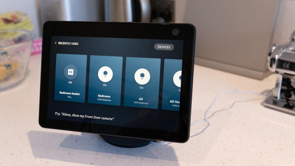 Smart home controls on the Echo Show 10
