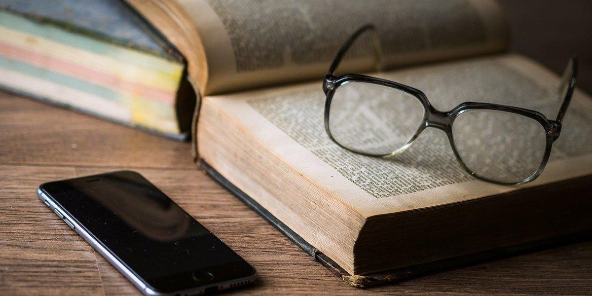 People Describe The Worst Thing That's Ever Happened To Their Glasses