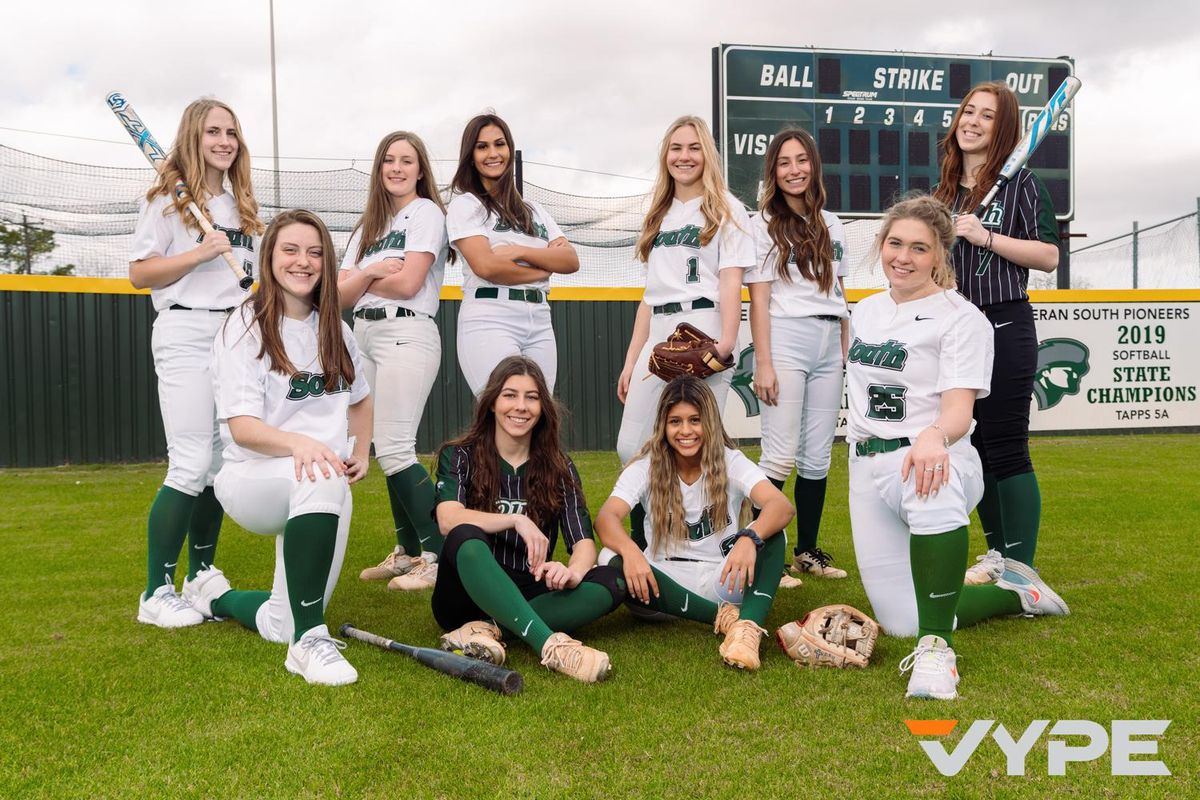 Inside the Program: LSA Softball