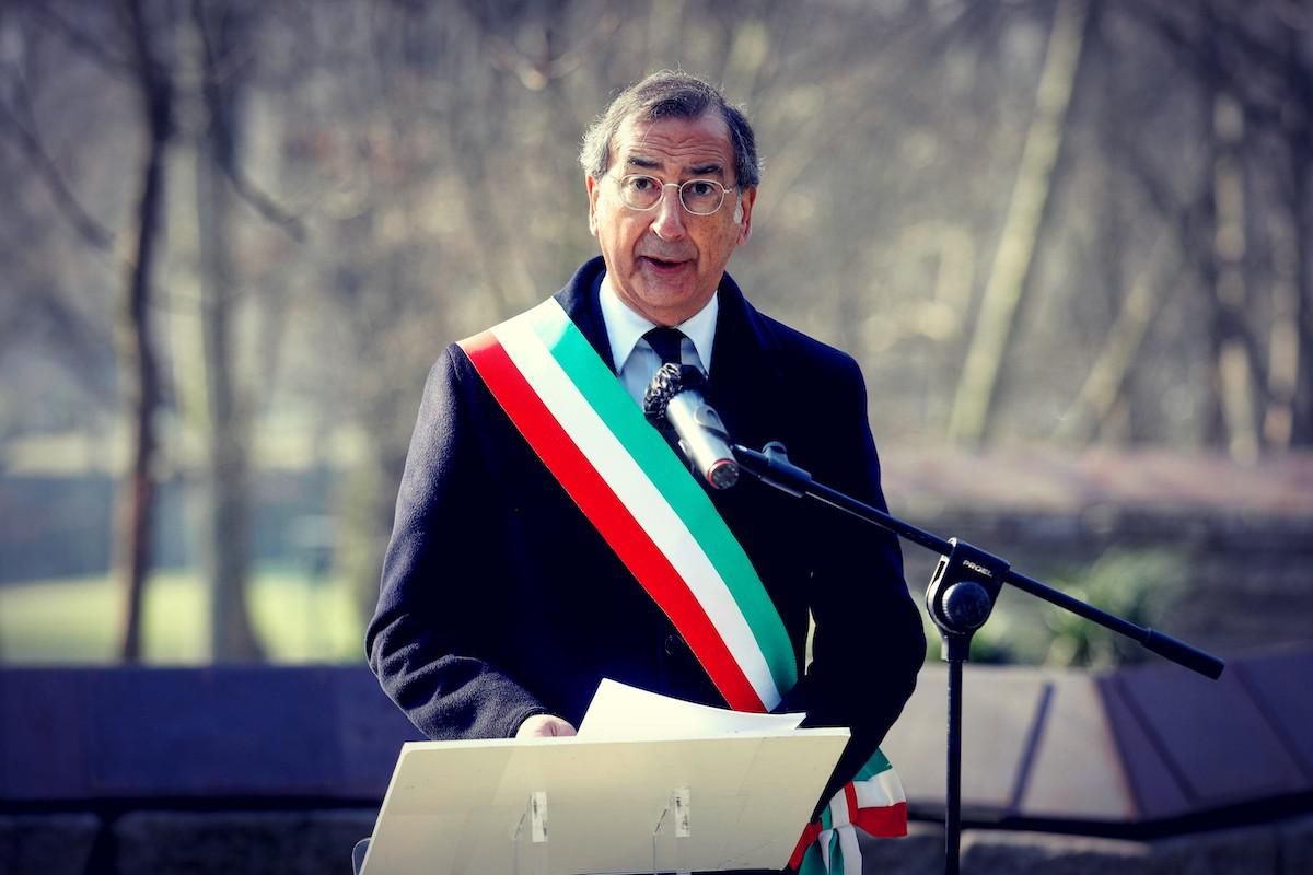 Porte girevoli Pd. Rientra Letta, esce Beppe Sala