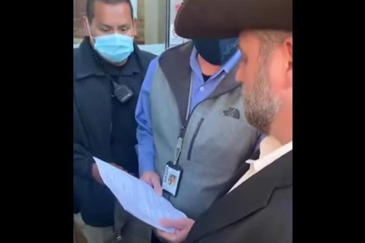 Ammon Bundy Arrested For Being Idiot Again
