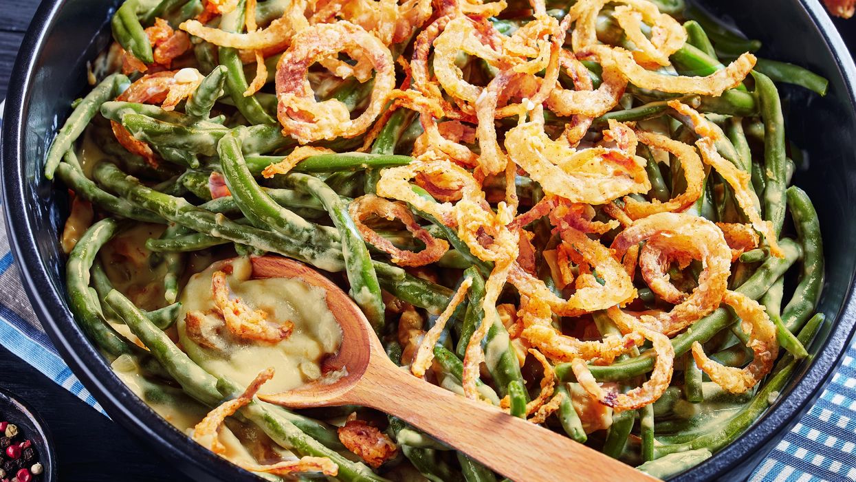 You’ll love this green bean and pimento cheese casserole