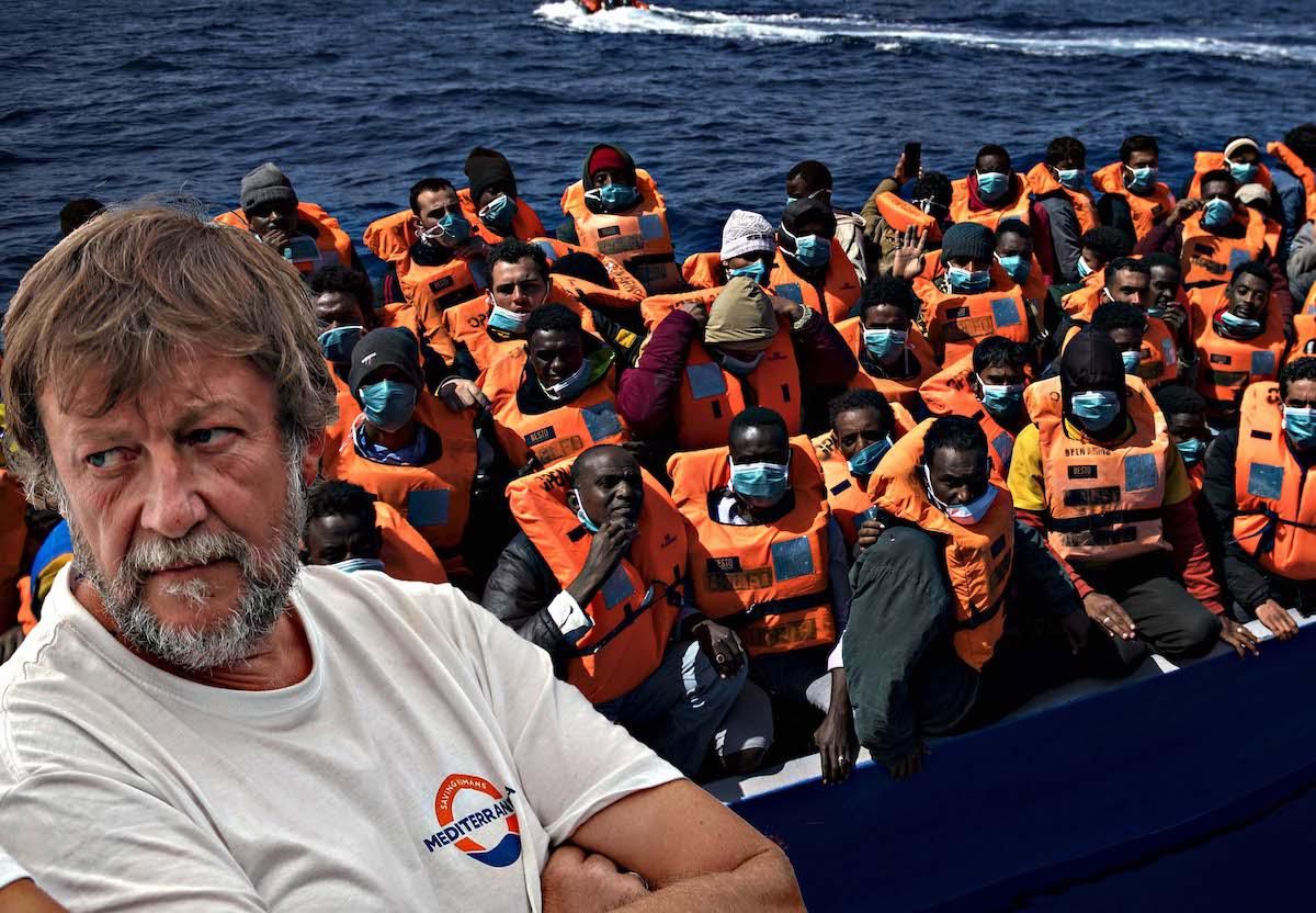 Il servizio «scorta» della Ong ai mercantili