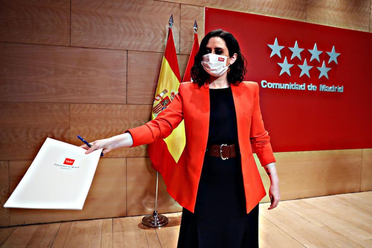 Da Madrid la ricetta per restare aperti senza essere travolti dalla pandemia