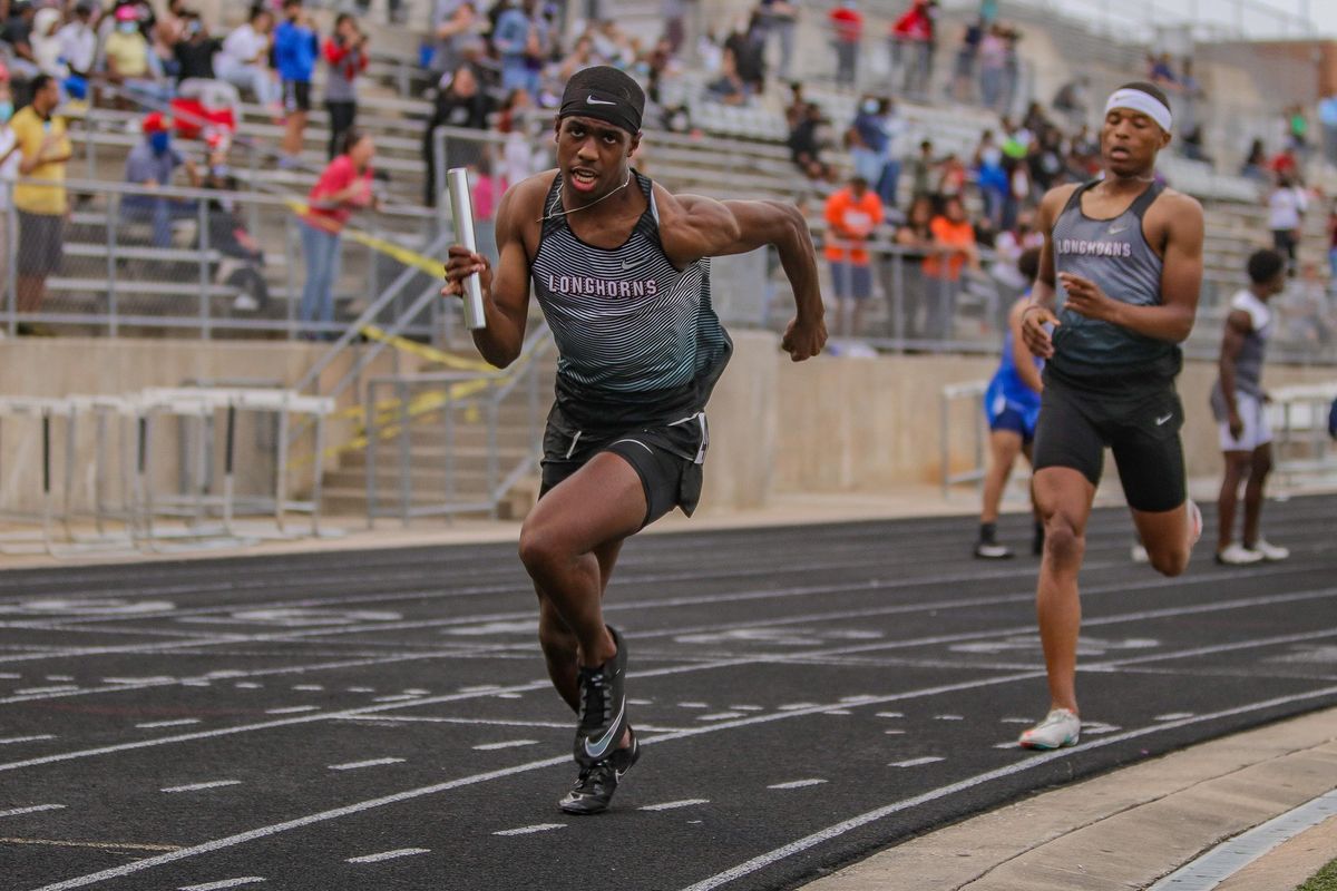 VYPE U Behind the Lens: George Ranch Sweeps the 20-6A District Titles