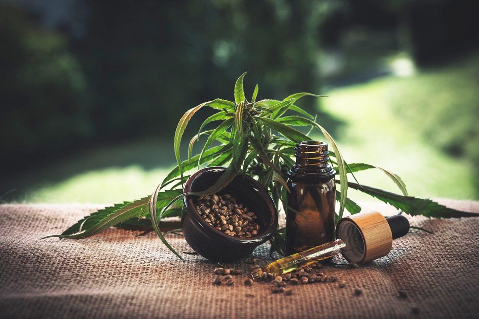 Delta-8 and Hemp Oil CBD Supplements